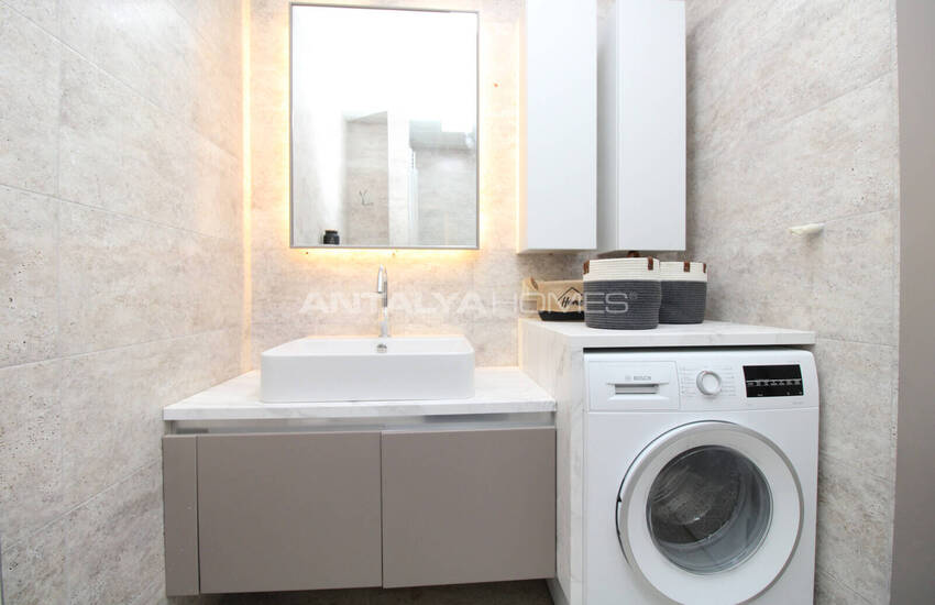 شقق فسيحة من غرفتين مع حديقة للاستخدام في أنطاليا ألتينتاس 22