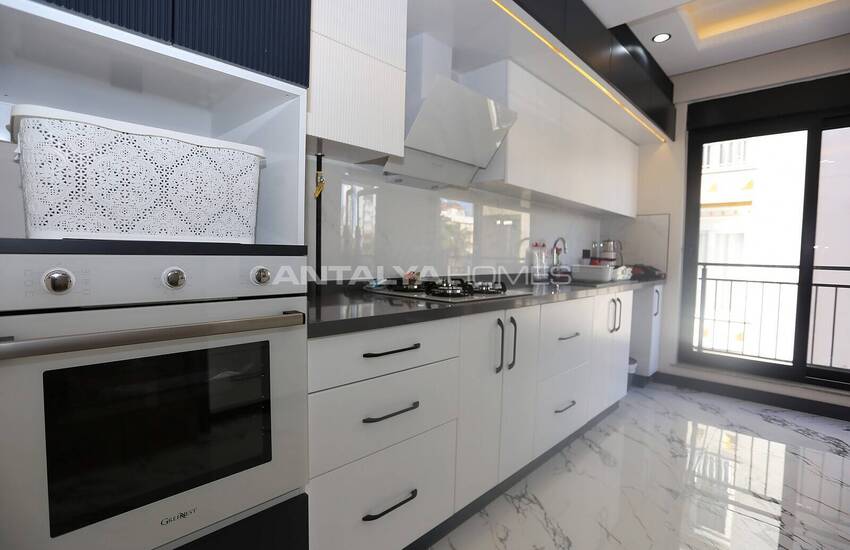 Bezugsfertige Wohnung In Einem Neuen Gebäude In Muratpasa 22