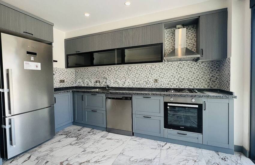 Möblerat 4+1 Hus 300 M Från Havet I Kemer 15