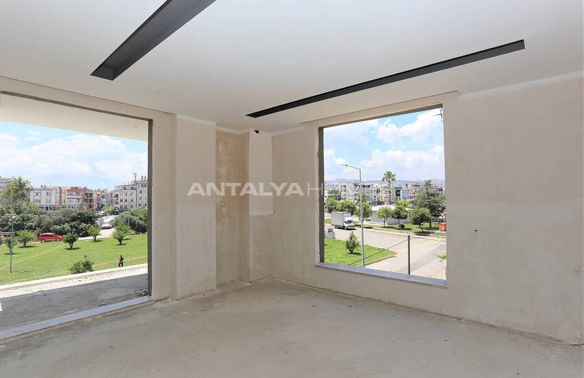شقق مع مطبخ منفصل على بعد 200 متر من الترام في أنطاليا كيبيز 4