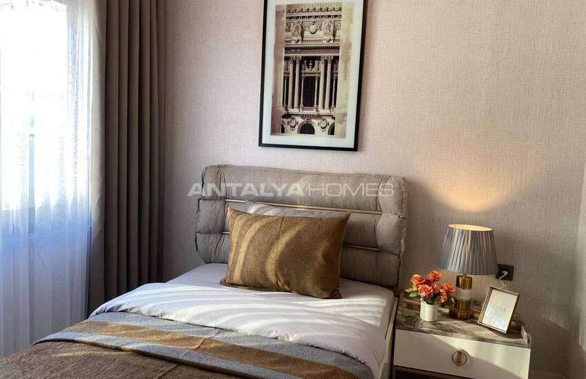 Alanya Kestel'de Dimçayı ve Plaja Yakın Lüks Daireler 12