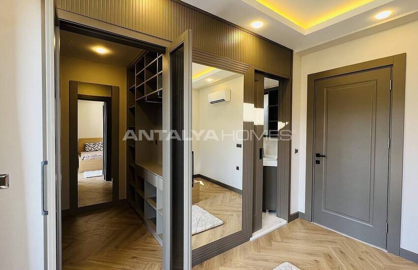 Kemer'de Muhteşem Dağ Manzaralı Satılık Lüks Villa 31