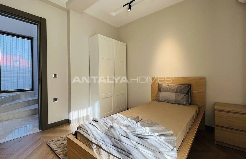 Kemer'de Muhteşem Dağ Manzaralı Satılık Lüks Villa 23