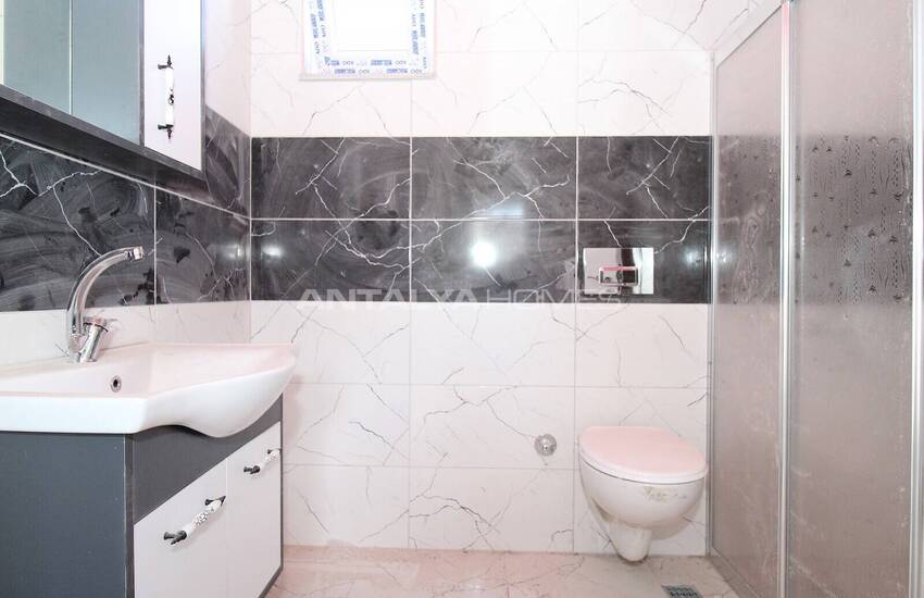 Flats Within Walking Distance of Daily Amenities in Antalya Kepez 12