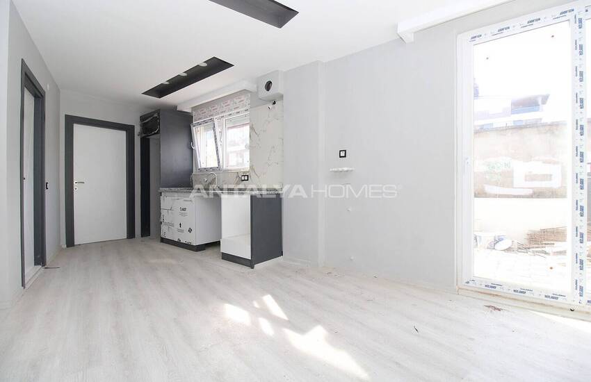 Flats Within Walking Distance of Daily Amenities in Antalya Kepez 7