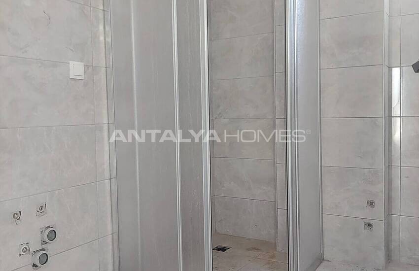 Квартира в Анталии, Кепез, Рядом с Трамвайной Остановкой 2