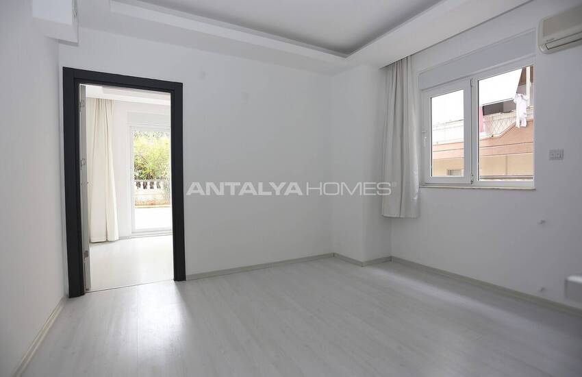 Investment Apartment with Rental Income Potential in Antalya 15