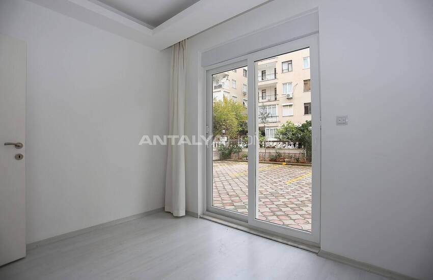 Investment Apartment with Rental Income Potential in Antalya 16