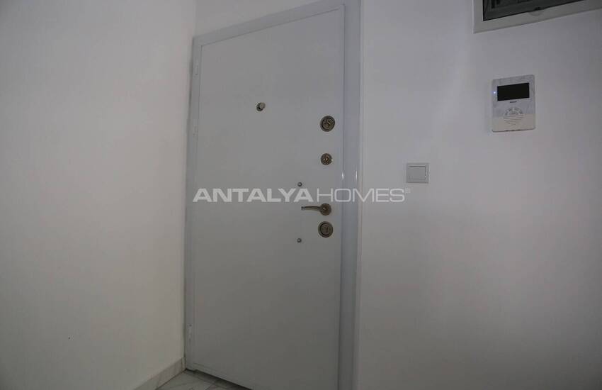 Investment Apartment with Rental Income Potential in Antalya 18