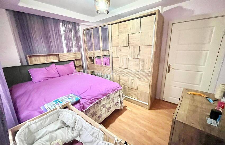 Cheap Well-kept Apartment Overlooking Park in Antalya 13