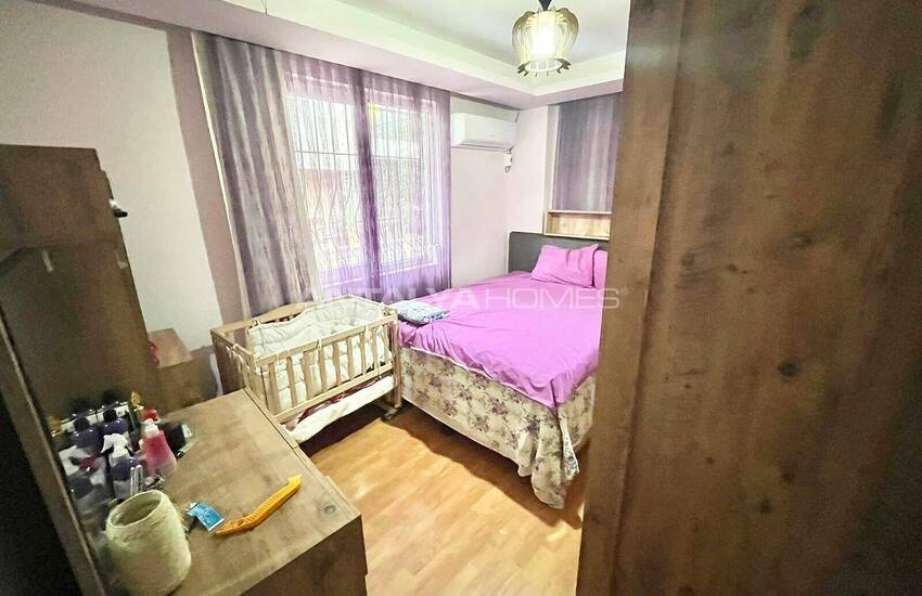 Cheap Well-kept Apartment Overlooking Park in Antalya 11