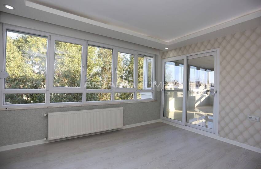 Duplex Apartment in Complex with Indoor Parking in Konyaalti 19