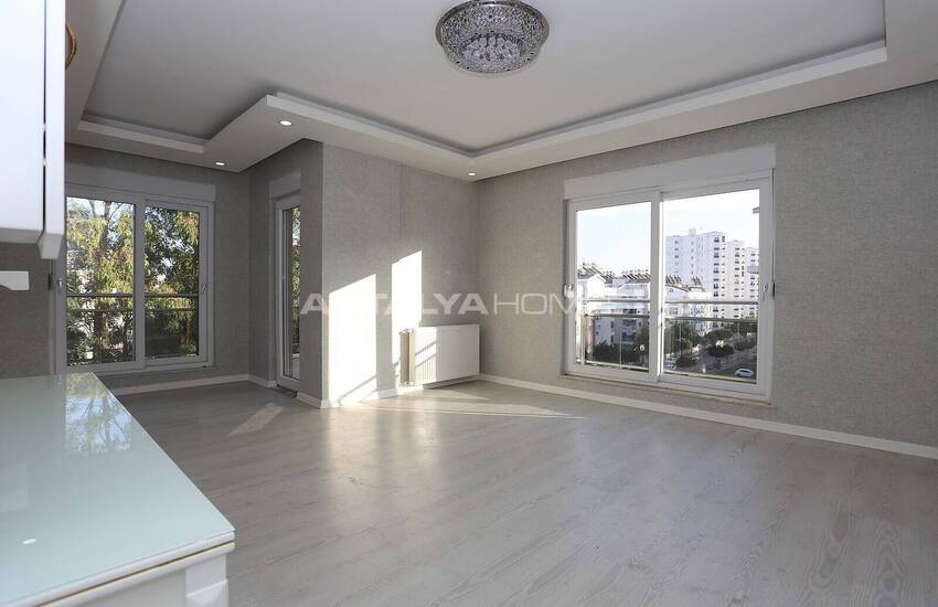 Duplex Apartment in Complex with Indoor Parking in Konyaalti 10