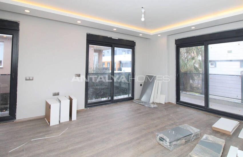 Appartements Dans Une Résidence Avec Piscine À Guzeloba Lara 12