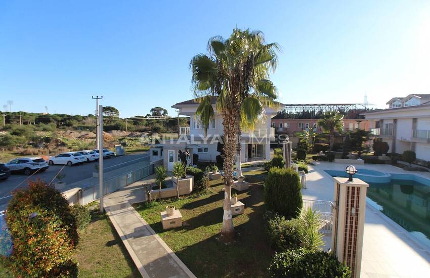 آپارتمان مبله 4 خوابه در یم مجتمع نزدیک به زمین گلف در بلک 30