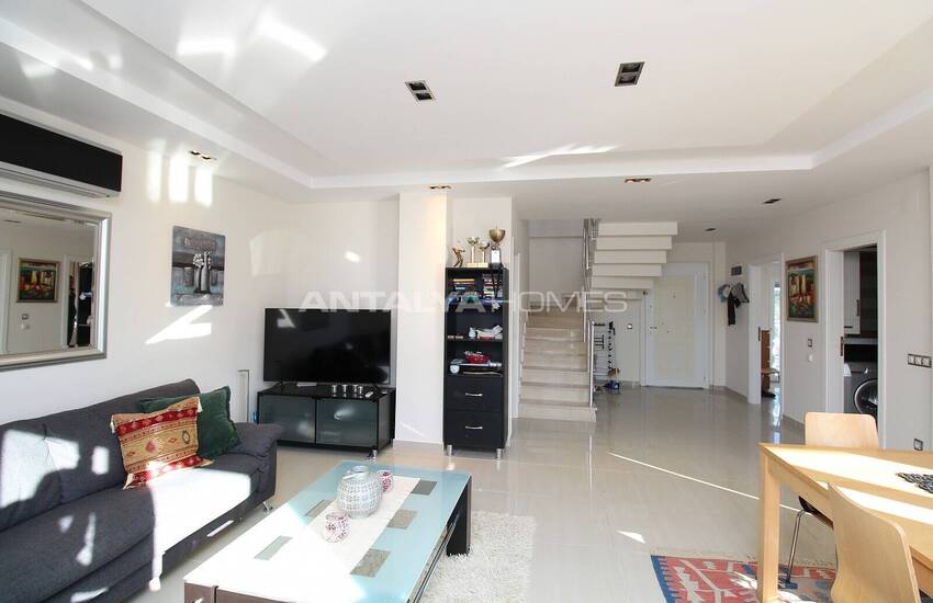 آپارتمان مبله 4 خوابه در یم مجتمع نزدیک به زمین گلف در بلک 24