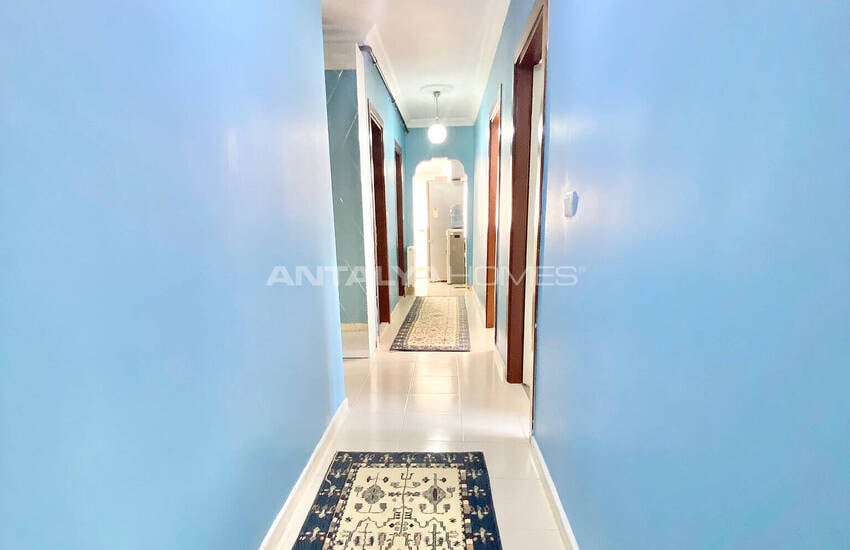 Stylish 2+1 Apartment in an Advantageous Location in Antalya 12