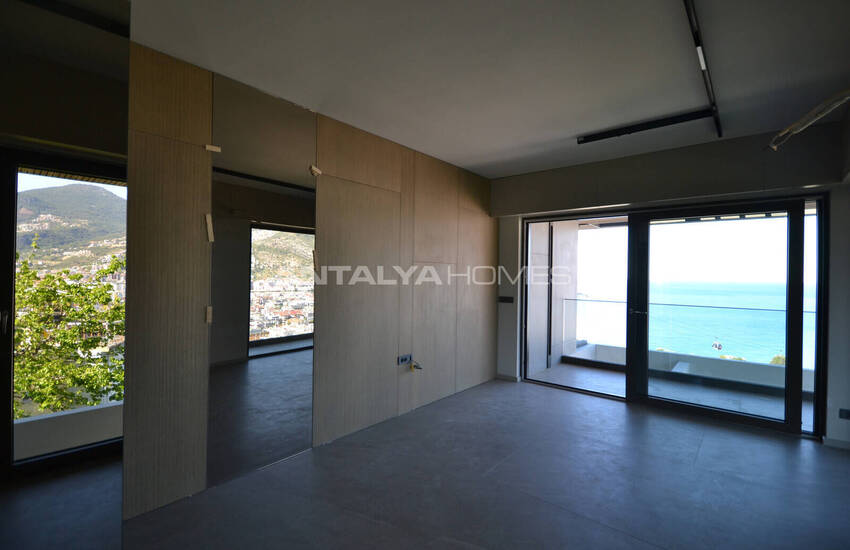 Seafront Properties with Unique Views in Alanya Carsi 18