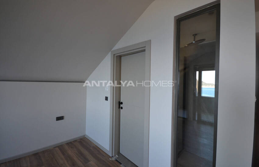 Seafront Properties with Unique Views in Alanya Carsi 21