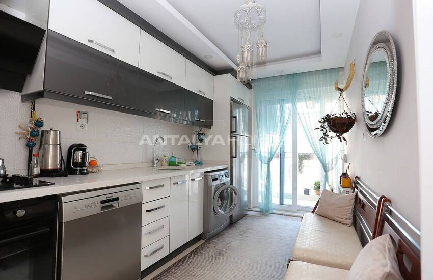Duplex Flat with Easy Access in Antalya Kepez 9