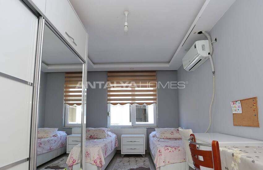Duplex Flat with Easy Access in Antalya Kepez 13
