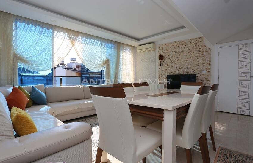 Duplex Flat with Easy Access in Antalya Kepez 4