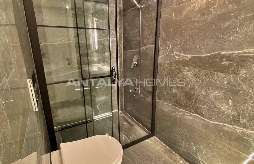 2-bedroom Apartment in 100 M to Hadrian’s Gate in Muratpasa 19