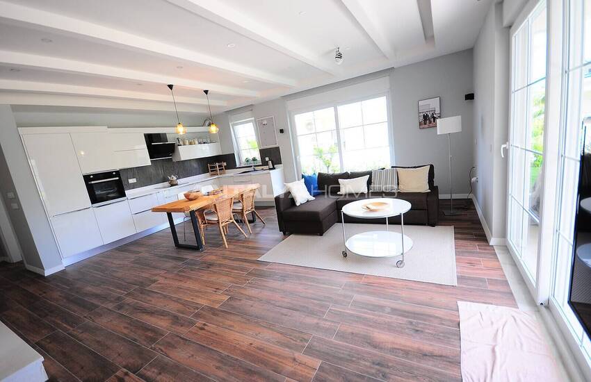 Half Vrijstaande Villa Met Investeringspotentieel In Antalya Kemer 13