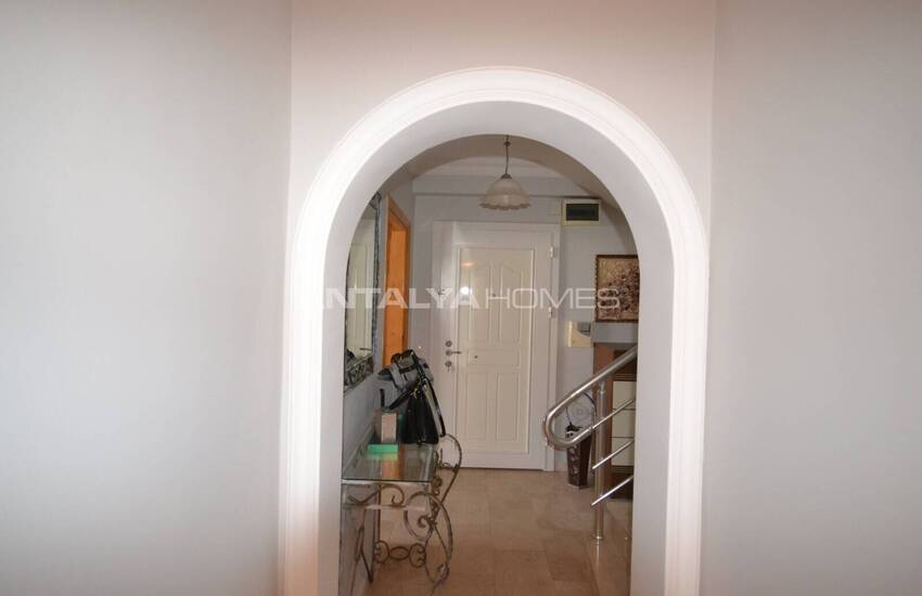 Alanya Oba'da Plaja Yürüme Mesafesinde Satılık Daire 23