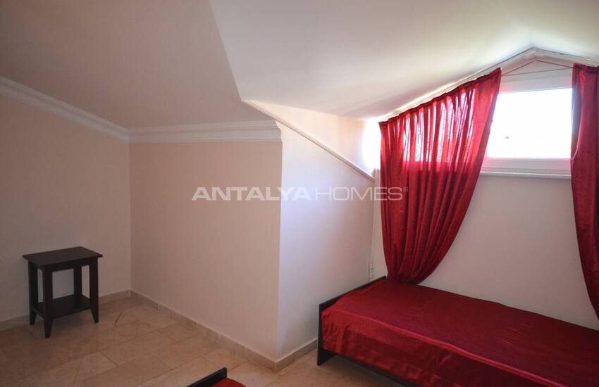 Alanya Oba'da Plaja Yürüme Mesafesinde Satılık Daire 38