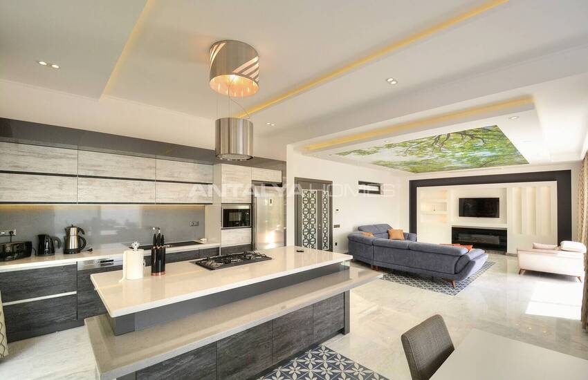 Villa Mit 2485 Qm Grundstück In Antalya Kalkan 48