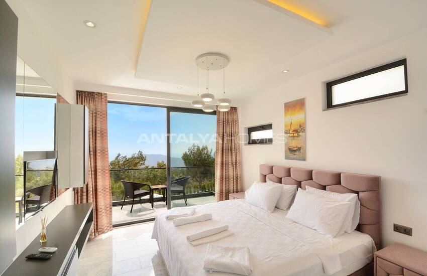 Villa Mit 2485 Qm Grundstück In Antalya Kalkan 32