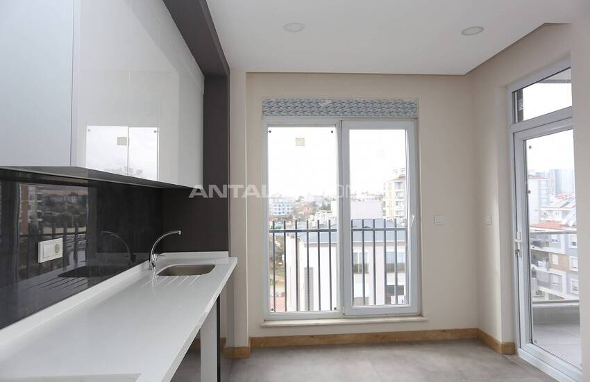 Sleutelklare Woning Op 450 M Van Het Ziekenhuis In Antalya 13