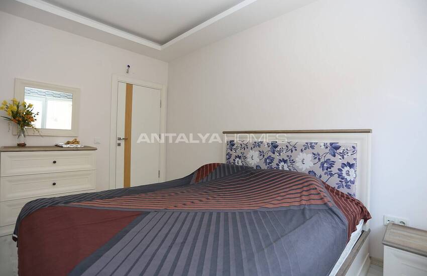 Furnished Flat in a Complex with a Pool in Konyaalti Liman 15