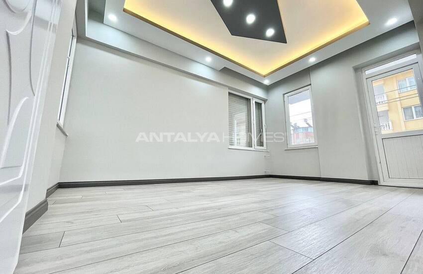 Antalya Muratpaşa'da Tadilatlı Ferah İç Mekanlı 3+1 Daire 8