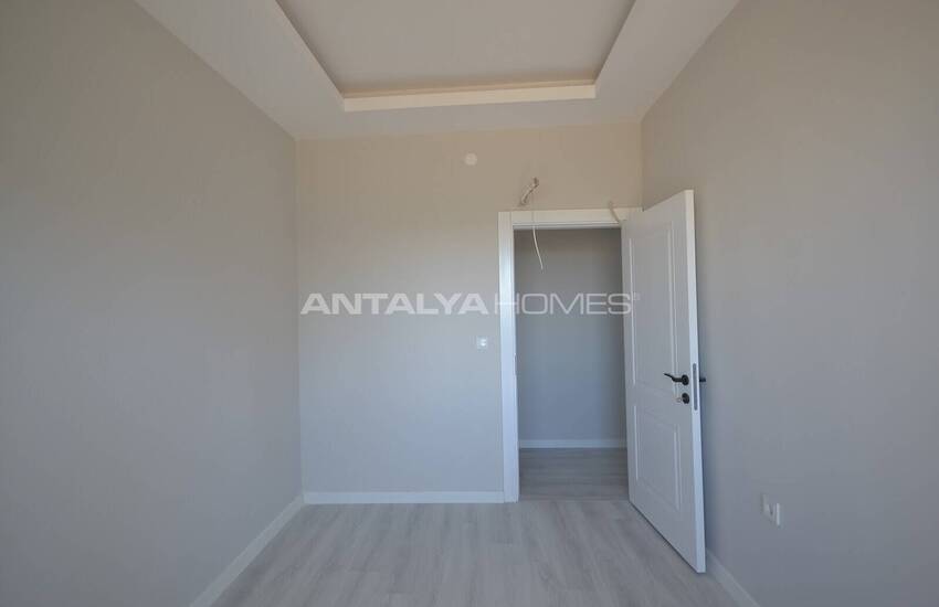 Property Within Walking Distance of the Avsallar Beach in Alanya 26
