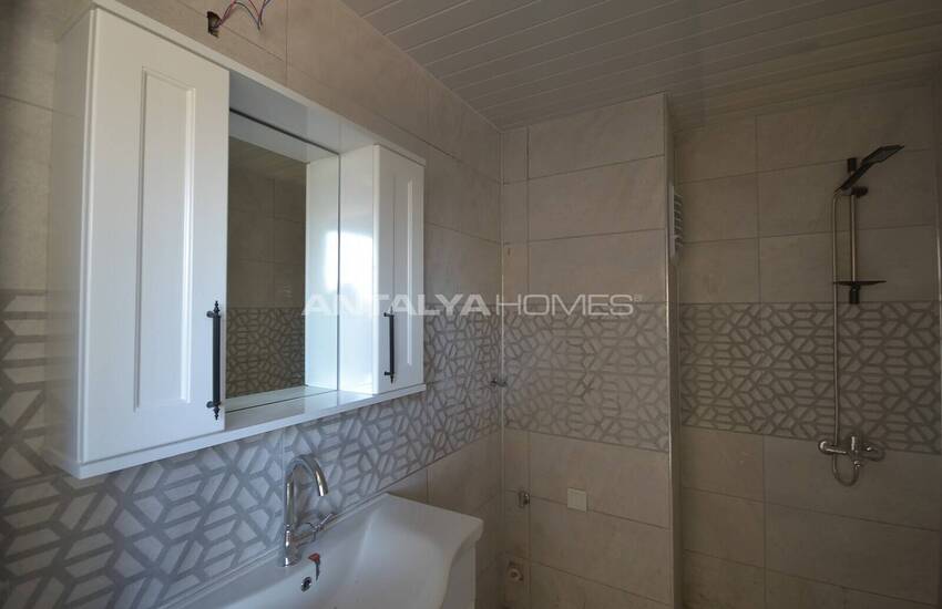 Property Within Walking Distance of the Avsallar Beach in Alanya 30