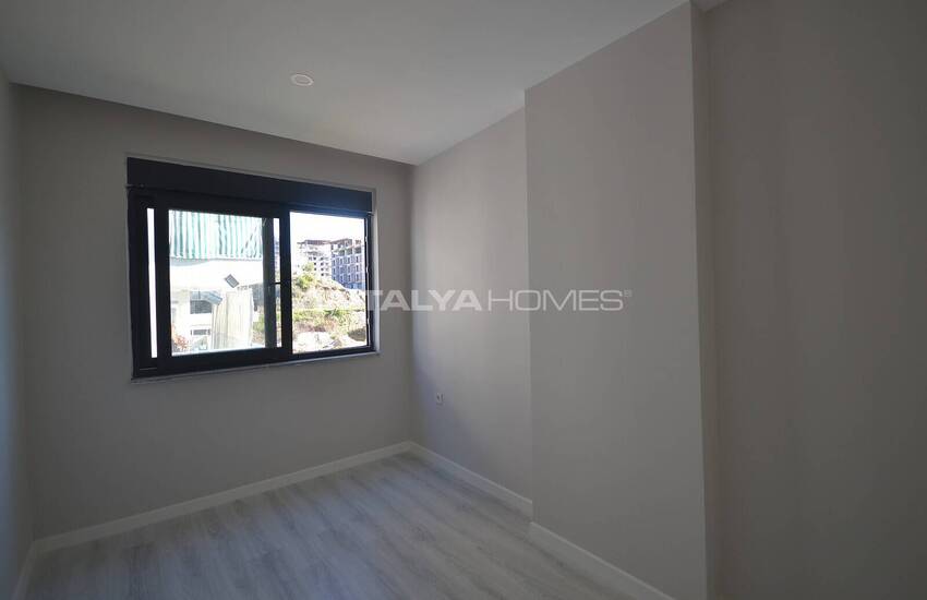 Property Within Walking Distance of the Avsallar Beach in Alanya 36