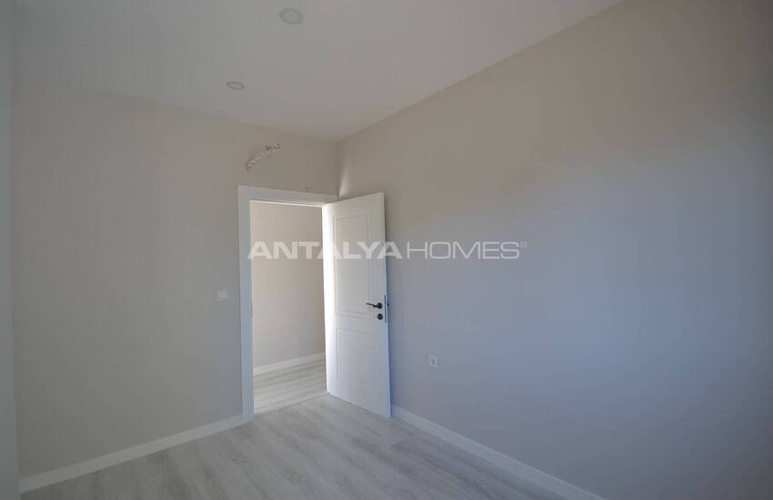 Property Within Walking Distance of the Avsallar Beach in Alanya 37