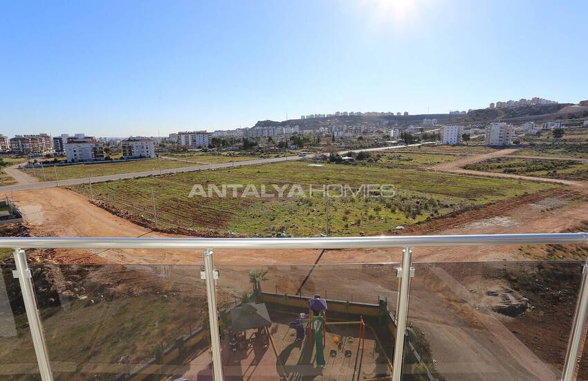 Modern New Flat in a Complex with Pool in Antalya Kepez 12