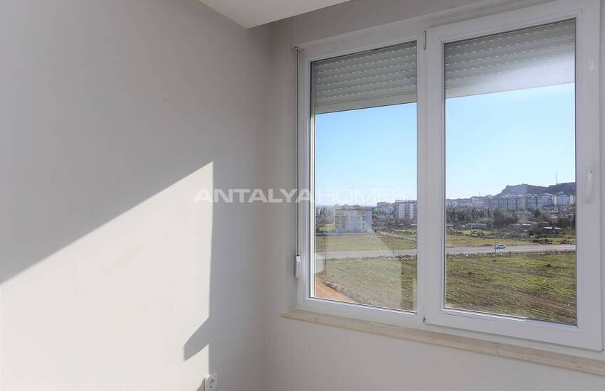 Modern New Flat in a Complex with Pool in Antalya Kepez 23