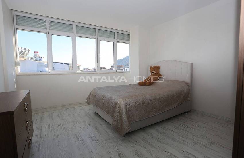 Spacious Apartment in a Secure Complex in Hurma Antalya 34