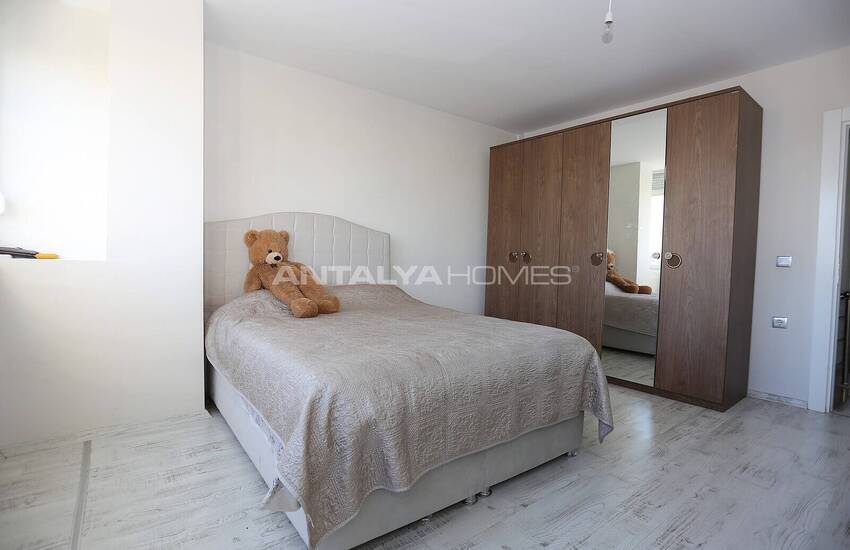 Spacious Apartment in a Secure Complex in Hurma Antalya 38