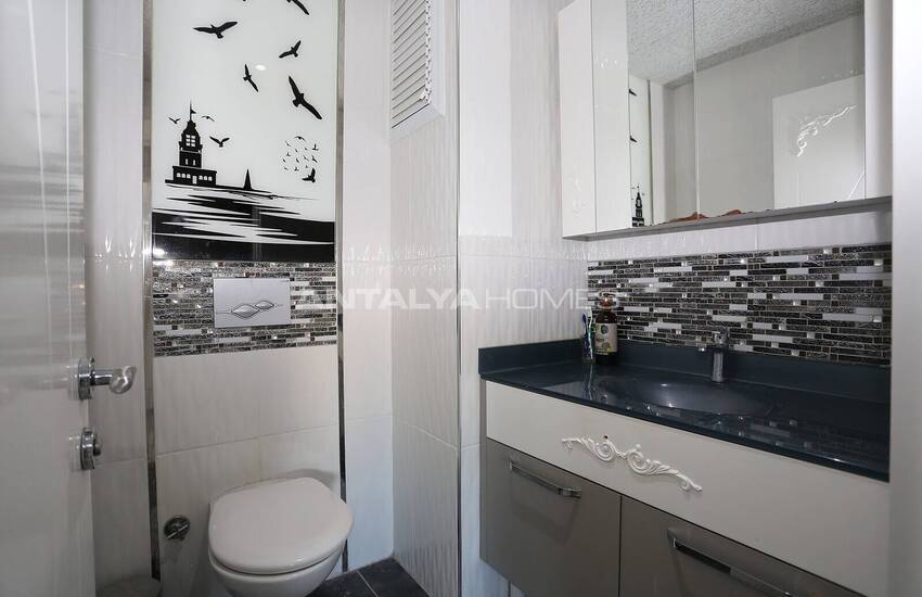 Spacious Apartment in a Secure Complex in Hurma Antalya 41