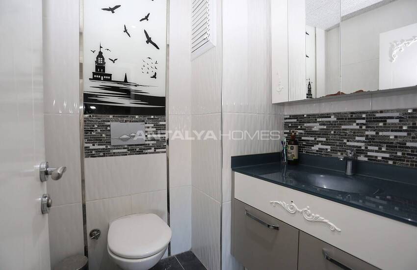 Spacious Apartment in a Secure Complex in Hurma Antalya 42