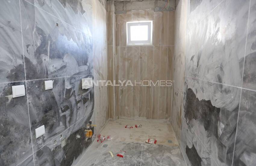 آپارتمان های مدرن در یک مجتمع با استخر نزدیک به تراموا در کپز 12