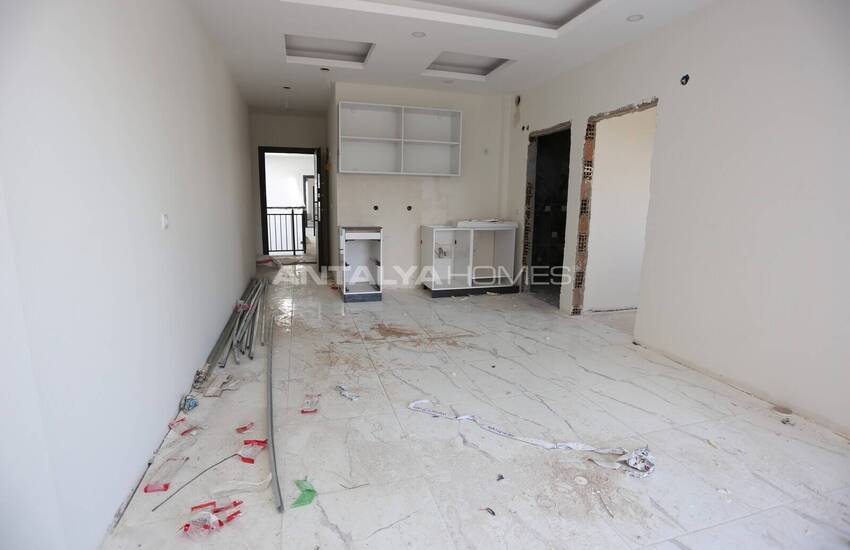 آپارتمان های مدرن در یک مجتمع با استخر نزدیک به تراموا در کپز 9