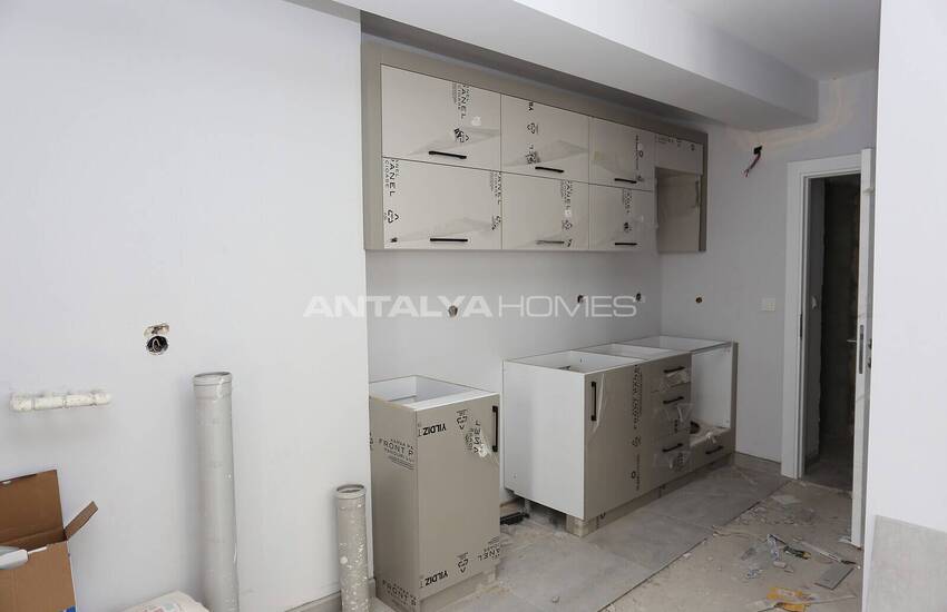 Apartment in Project with Indoor Car Park in Antalya Muratpasa 6