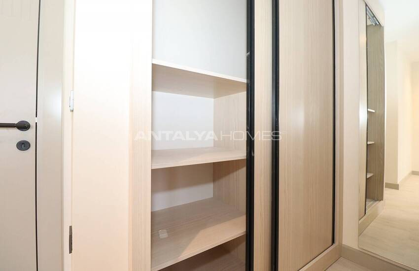 Moderna Lägenheter I Ett Komplex Med Pool I Dosemealti Antalya 21