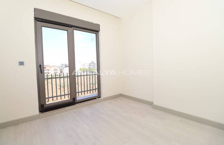 Moderna Lägenheter I Ett Komplex Med Pool I Dosemealti Antalya 24